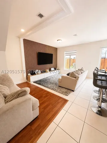 5724 NW 112th Place Doral FL 33178