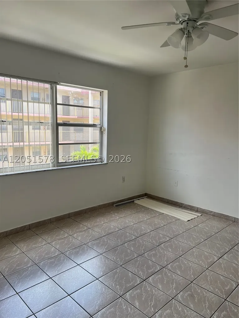 295 NW 72nd Avenue Miami FL 33126