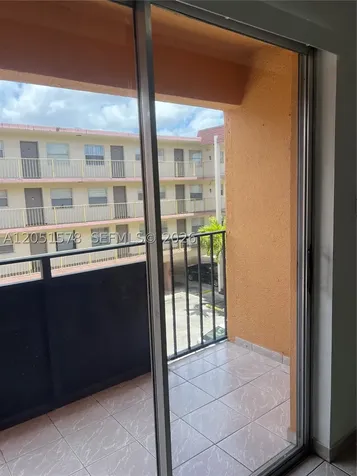 295 NW 72nd Avenue Miami FL 33126
