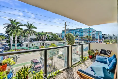 9800 W Bay Harbor Drive Bay Harbor Islands FL 33154