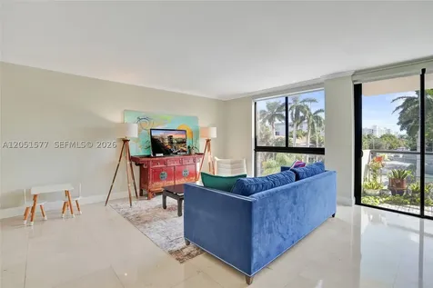 9800 W Bay Harbor Drive Bay Harbor Islands FL 33154