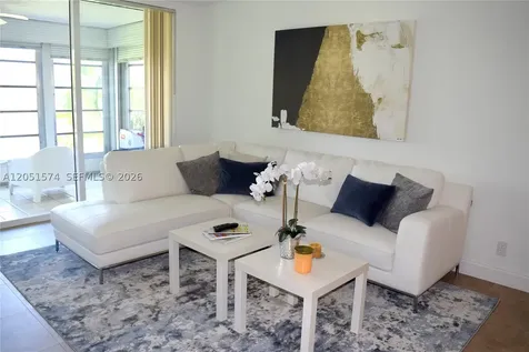 3970 Oaks Clubhouse Drive Pompano Beach FL 33069