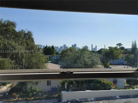 1629 SW 6th Street Miami FL 33135