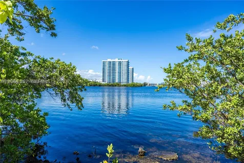 16590 NE 26th Avenue North Miami Beach FL 33160