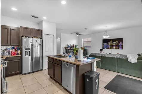 28381 SW 128th Place Homestead FL 33033