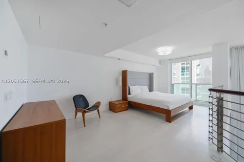 41 SE 5th Street Miami FL 33131