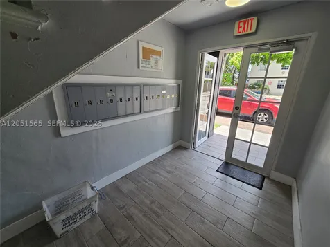 1629 SW 6th Street Miami FL 33135