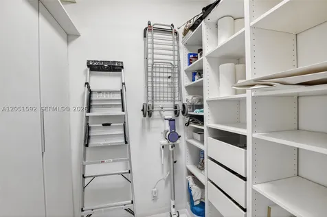 20335 W Country Club Drive Aventura FL 33180