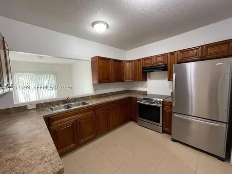 2730 NW 11th Street Fort Lauderdale FL 33311
