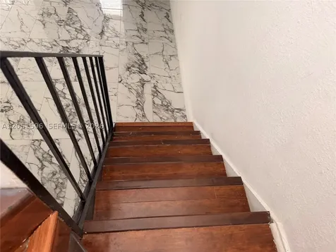 9390 W Flagler Street Miami FL 33174