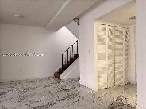 9390 W Flagler Street Miami FL 33174