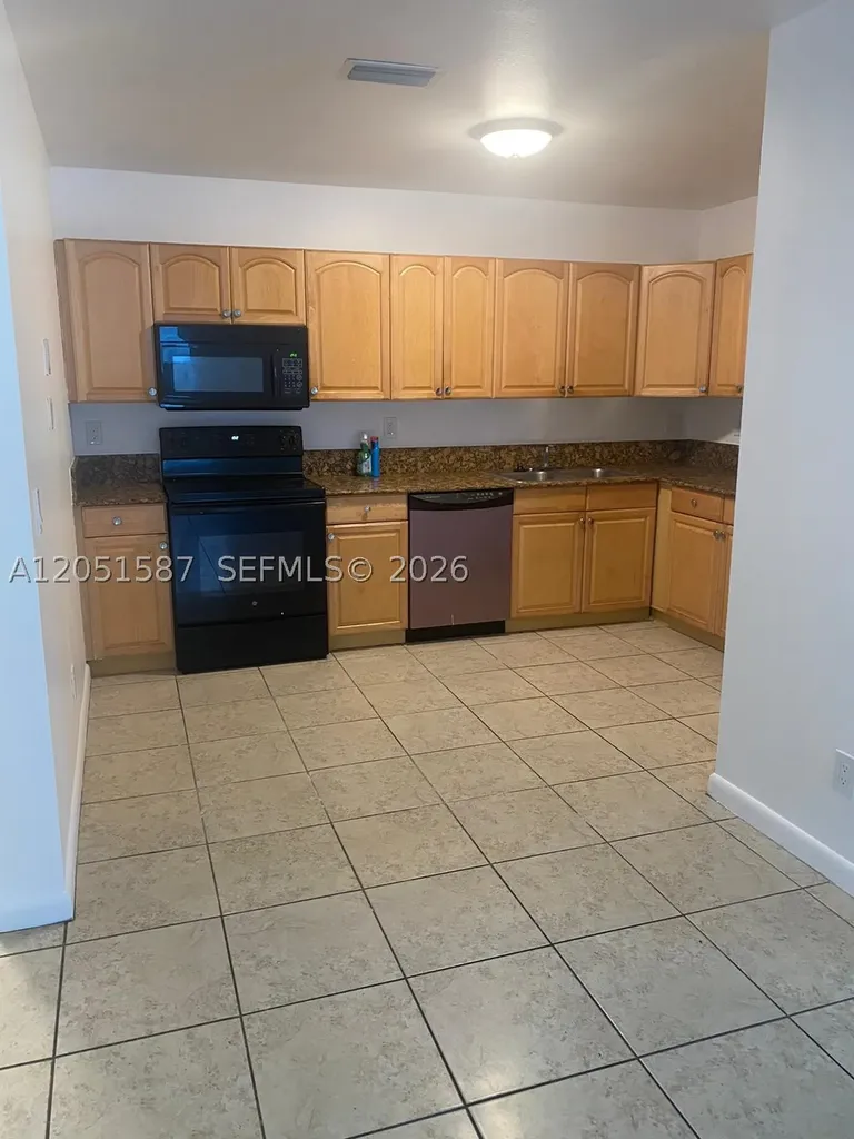 3173 Auburn Boulevard Fort Lauderdale FL 33312