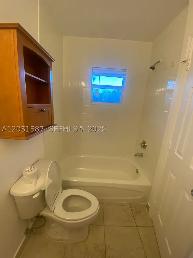 3173 Auburn Boulevard Fort Lauderdale FL 33312
