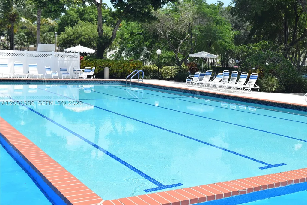 3970 Oaks Clubhouse Drive Pompano Beach FL 33069
