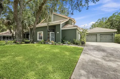 4478 Oak Arbor Circle Orlando FL 33808