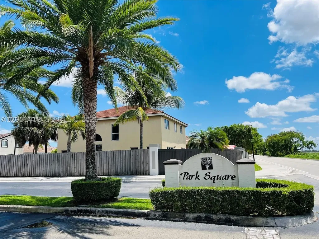 16453 SW 75th Terrace Miami FL 33193