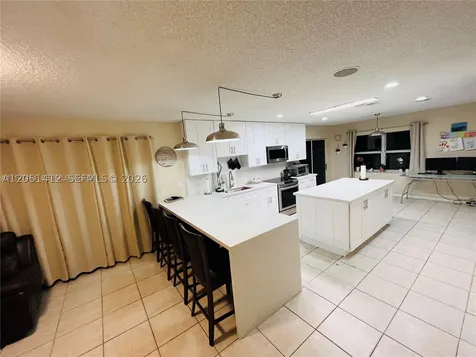 16453 SW 75th Terrace Miami FL 33193