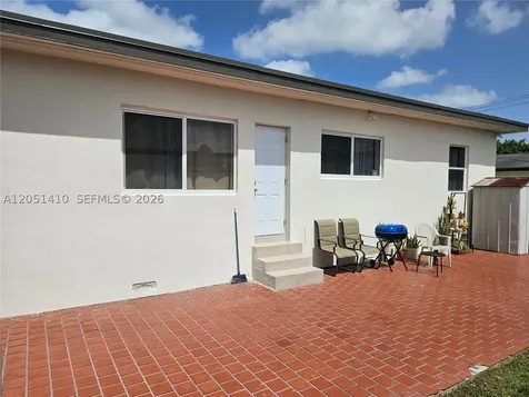 9415 SW 38th Street Miami FL 33165
