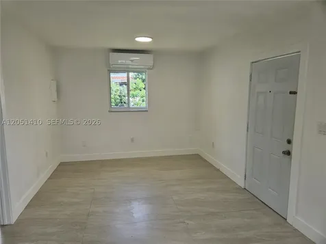 9415 SW 38th Street Miami FL 33165