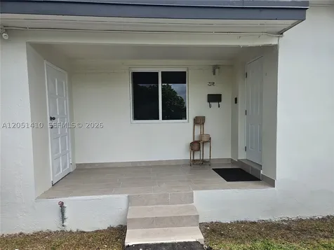9415 SW 38th Street Miami FL 33165