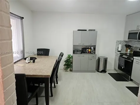 9415 SW 38th Street Miami FL 33165