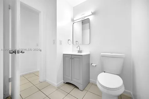 304 SW 77th Avenue North Lauderdale FL 33068