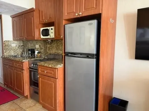 19201 Collins Avenue Sunny Isles Beach FL 33160