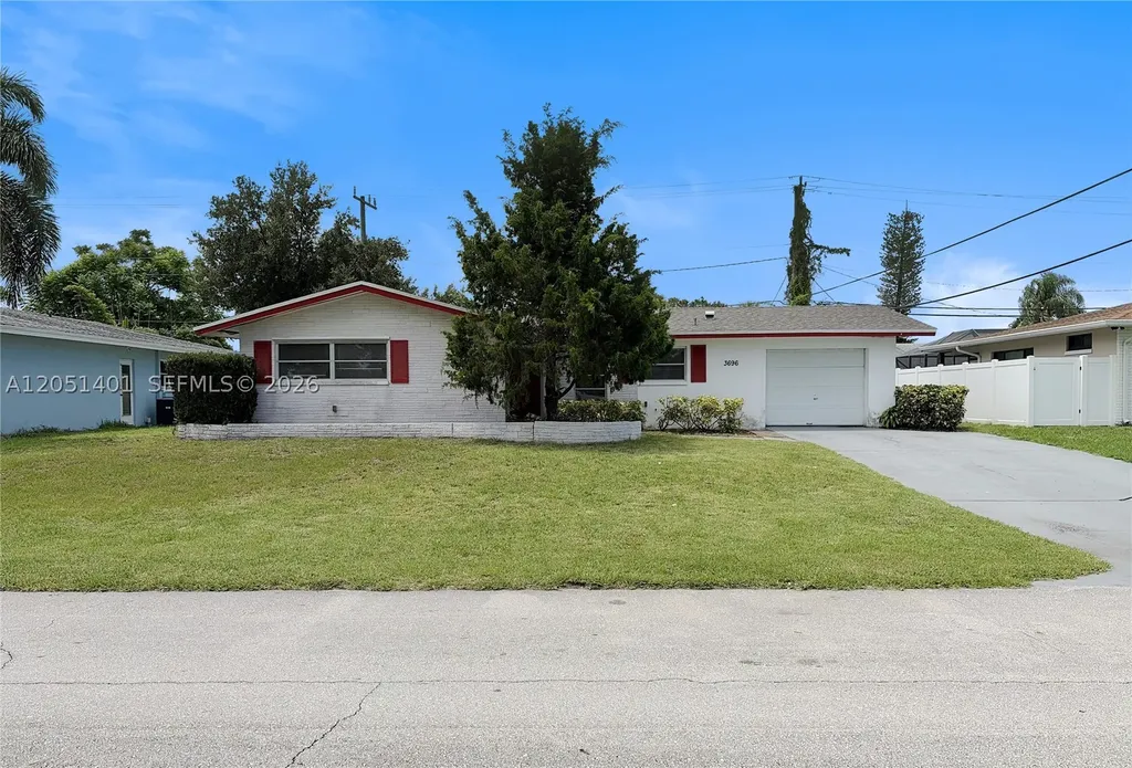 3696 Dogwood Avenue Palm Beach Gardens FL 33410