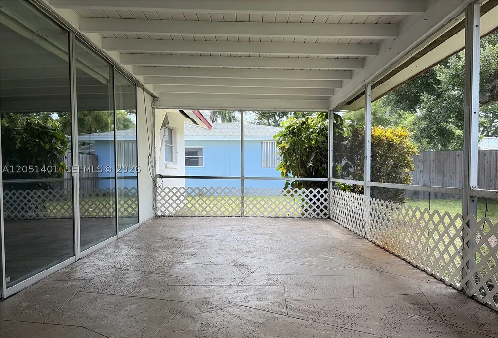 3696 Dogwood Avenue Palm Beach Gardens FL 33410