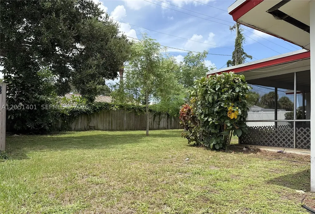 3696 Dogwood Avenue Palm Beach Gardens FL 33410
