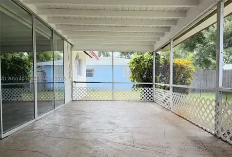3696 Dogwood Avenue Palm Beach Gardens FL 33410