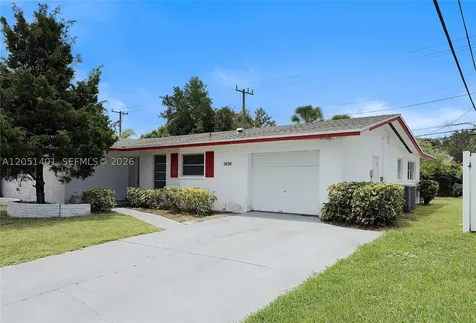 3696 Dogwood Avenue Palm Beach Gardens FL 33410