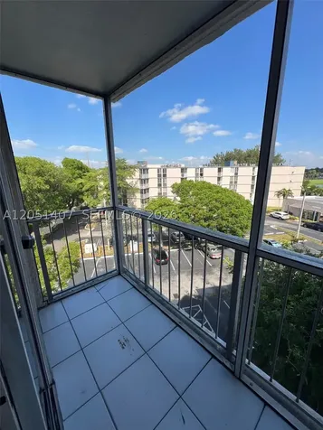 7035 NW 186th Street Hialeah FL 33015