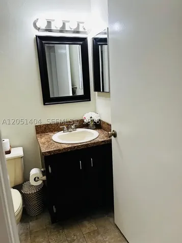 6524 NW 188th Lane Hialeah FL 33015