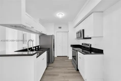17150 N Bay Road Sunny Isles Beach FL 33160
