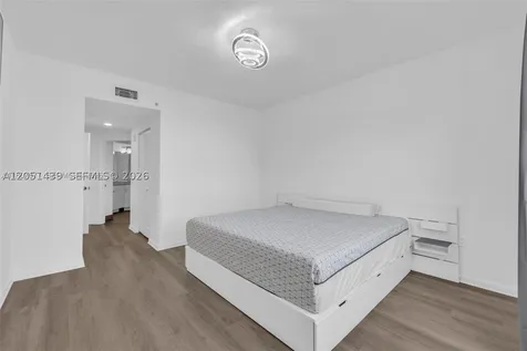 17150 N Bay Road Sunny Isles Beach FL 33160