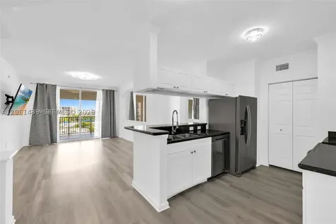 17150 N Bay Road Sunny Isles Beach FL 33160