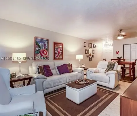 212 Lake Pointe Drive Oakland Park FL 33309