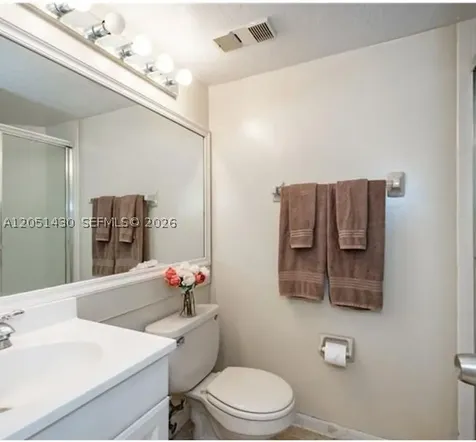 212 Lake Pointe Drive Oakland Park FL 33309