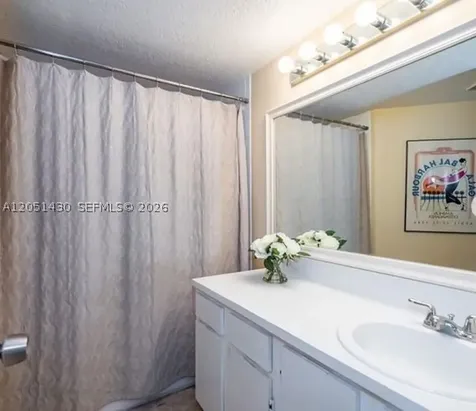212 Lake Pointe Drive Oakland Park FL 33309