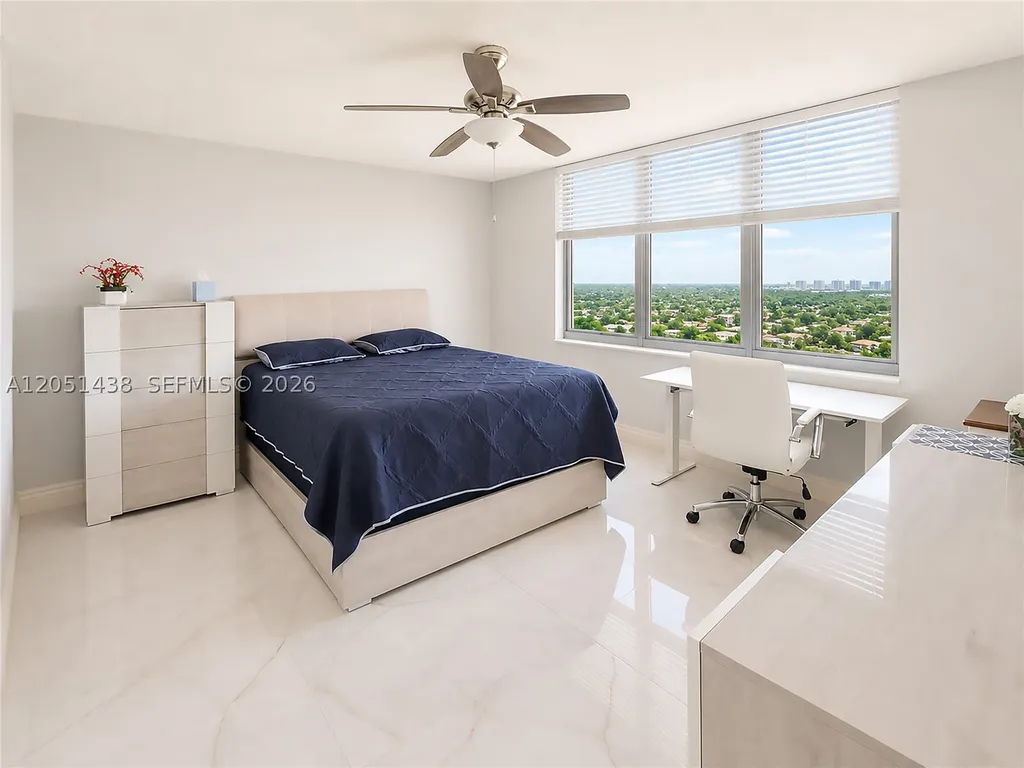 2201 S Ocean Drive Hollywood FL 33019