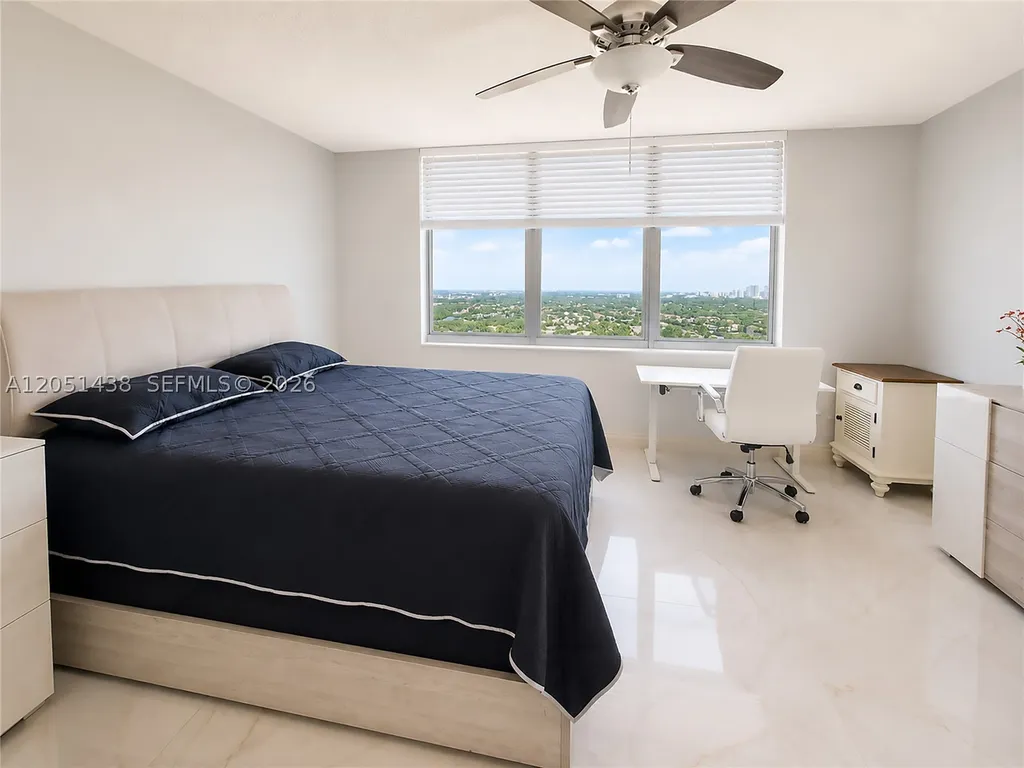 2201 S Ocean Drive Hollywood FL 33019