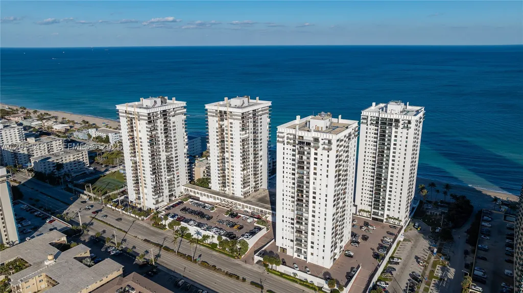 2201 S Ocean Drive Hollywood FL 33019