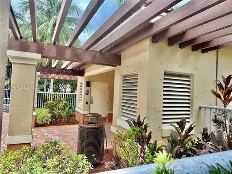 Weston FL 33332