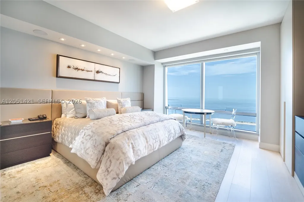 1425 Brickell Avenue Miami FL 33131