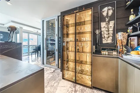 1425 Brickell Avenue Miami FL 33131