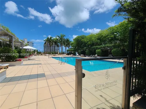 1425 Brickell Avenue Miami FL 33131