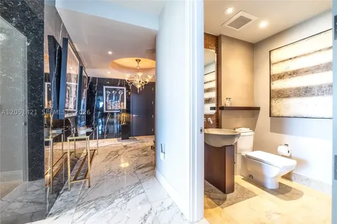 1425 Brickell Avenue Miami FL 33131