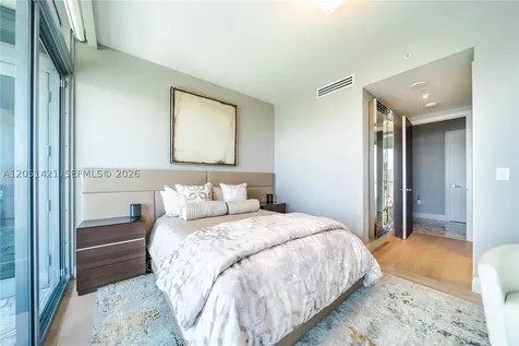 1425 Brickell Avenue Miami FL 33131
