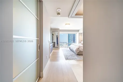 1425 Brickell Avenue Miami FL 33131